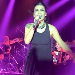 İrem Derici kaç yaşında,