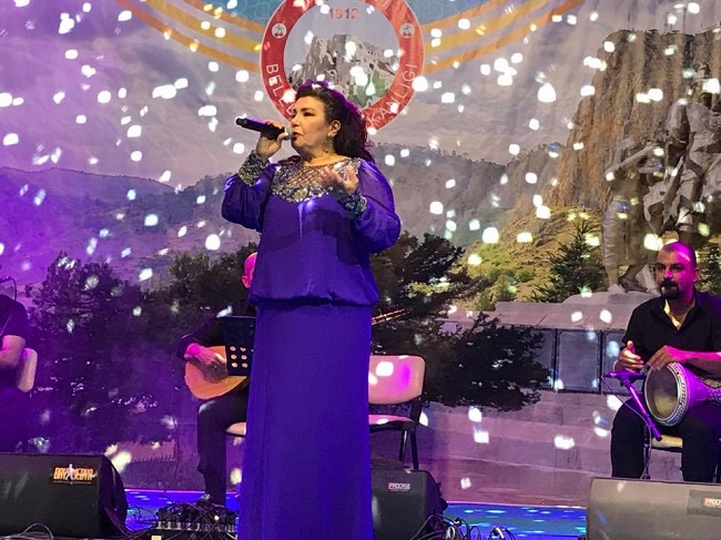 Gülşen Kutlu Sahne Konser Fiyatı,