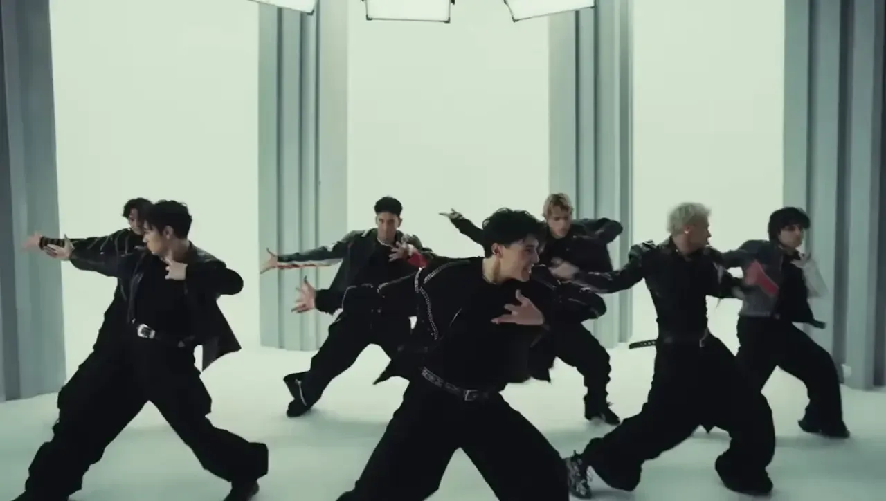 Crush Menajeri İletişim,