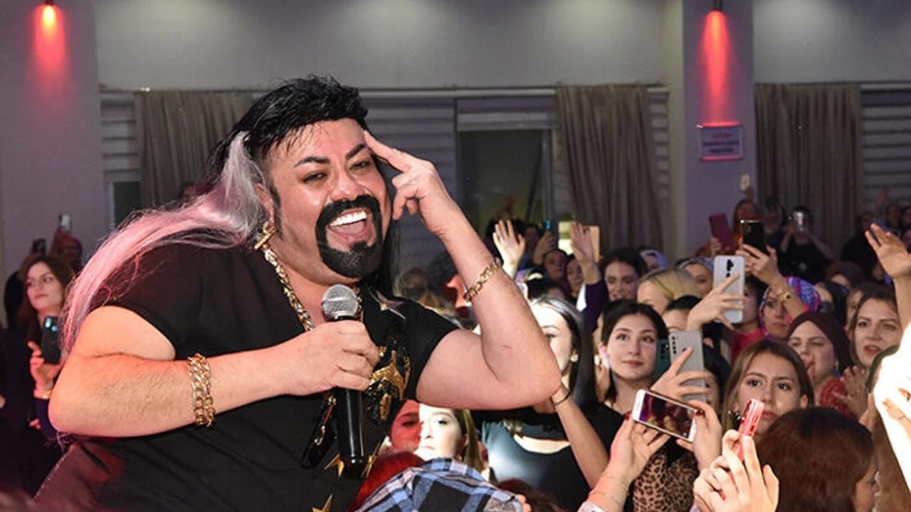 Kobra Murat Resmi Menajeri Telefonu,